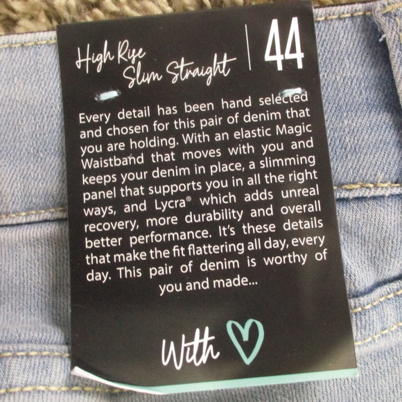 Lularoe Jeans Women's 44 Plus‎ Size Light Wash High Rise Slim Straight Denim - Picture 12 of 12